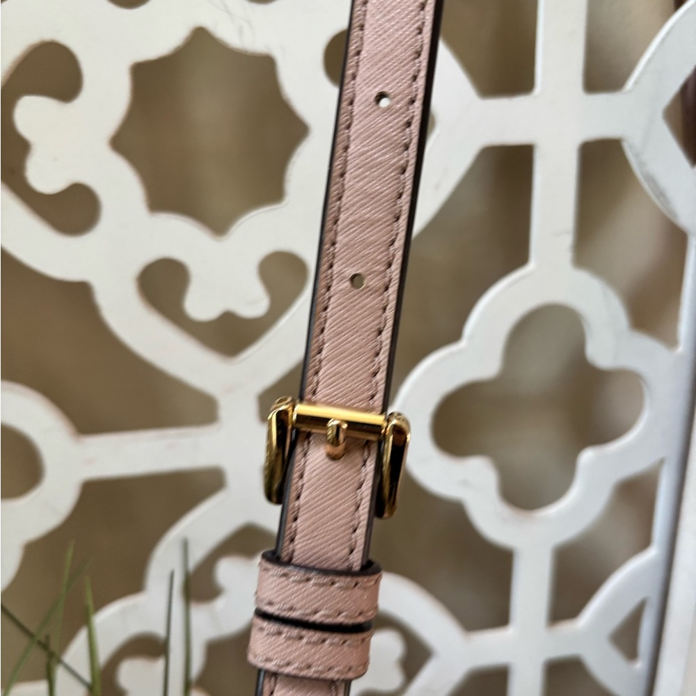 Michael Kors Daniela Pink Saffiano Leather Crossbody Bag - Picture 3 of 11